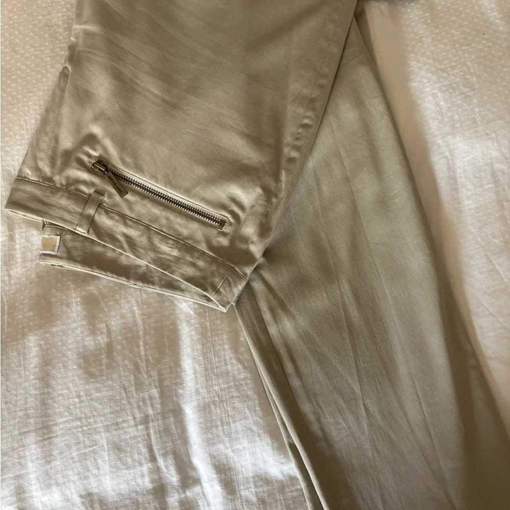 NWOT Michael Kors Women’s Ankle Length Khakis